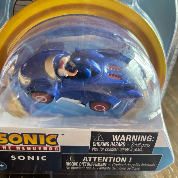 Sonic The Hedgehog Sonic Miniature Collectible Diecast Race Car NKOK New 2023 - Picture 6 of 6